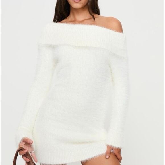 NEW H&M White Off The Shoulder Fluffy Knit Long Sleeve Mini Sweater Dress XS - Picture 1 of 6